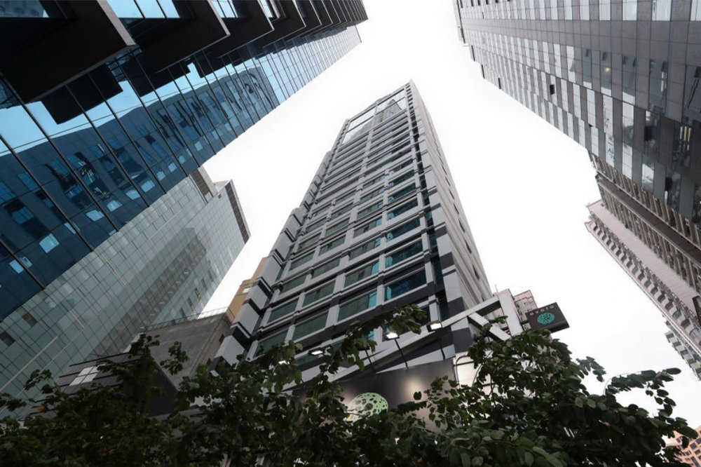 【Ovolo酒店止蝕離場】中環旗艦店5折全幢易手 香港精品酒店時代終結了?