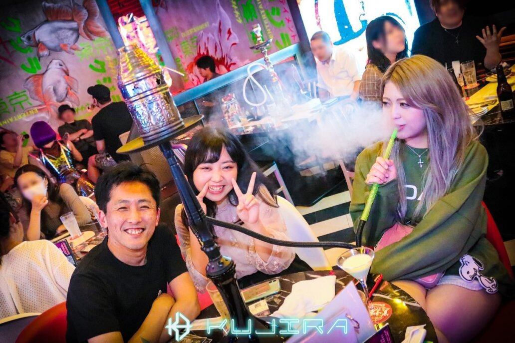 在Girl's Bar用一杯酒與日本妹共度難忘一夜!2025年日本最流行的遊客夜生活體驗