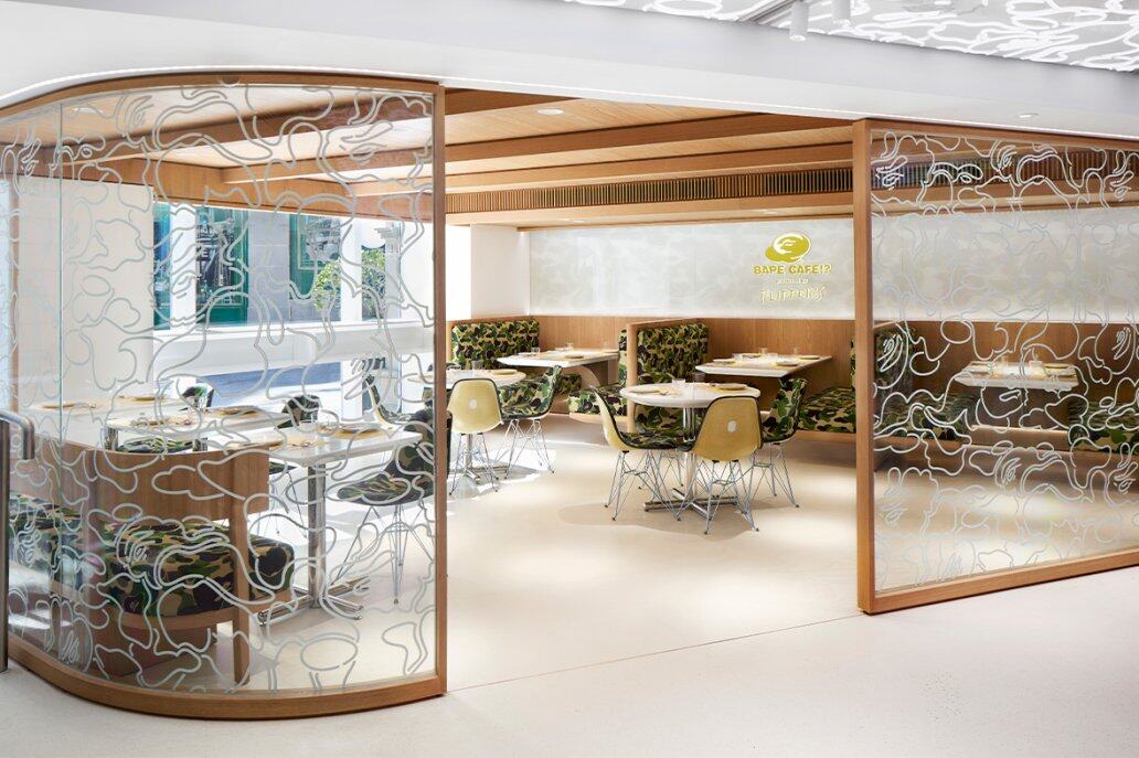 【尖沙咀Cafe推介】BAPE CAFE!? x FLIPPER'S 全白型格空間 BABY MILO甜品等你打卡