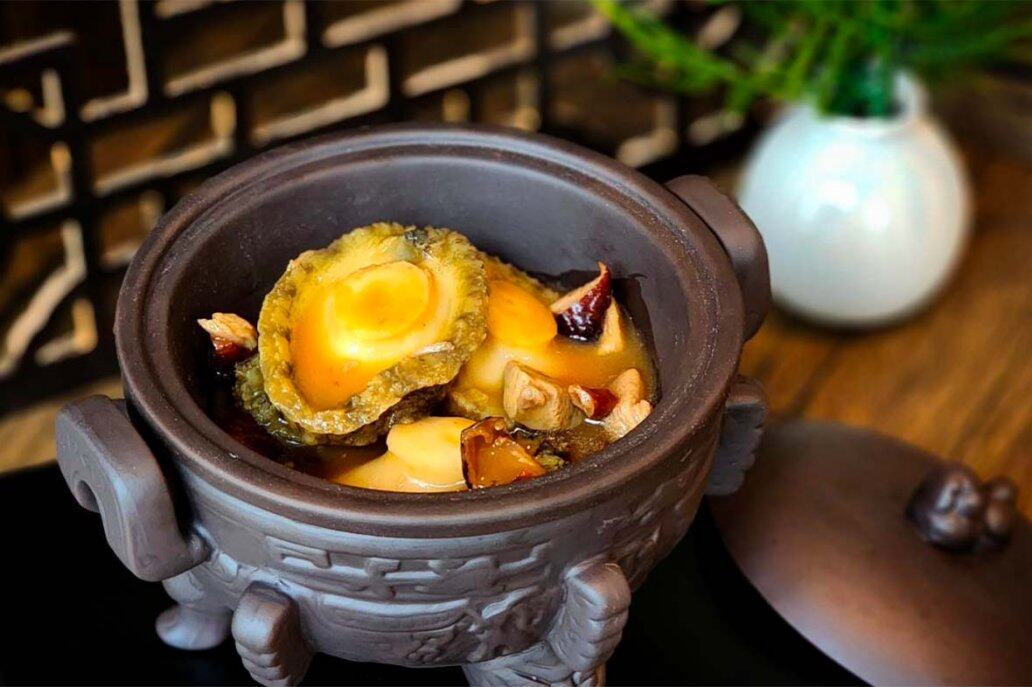 【銅鑼灣坐得耐Cafe推介】時代廣場旁隱世「八味客棧」 穿越時空歎咖啡+食米芝蓮點心