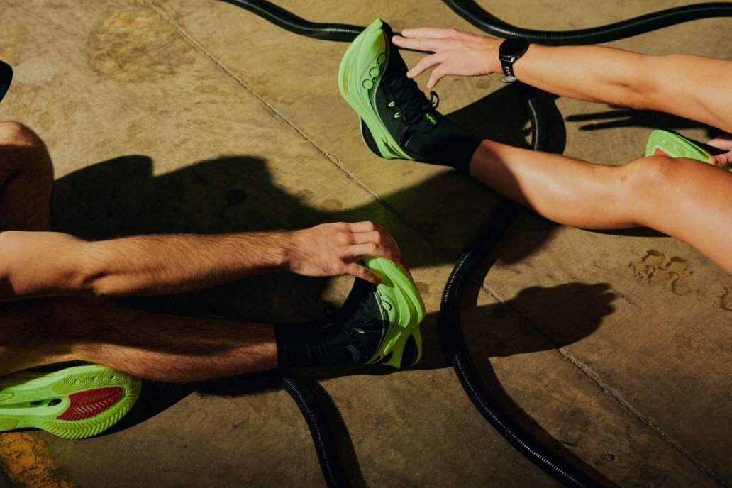 Saucony Endorphin Pro 5:碳板跑鞋的新巔峰之作