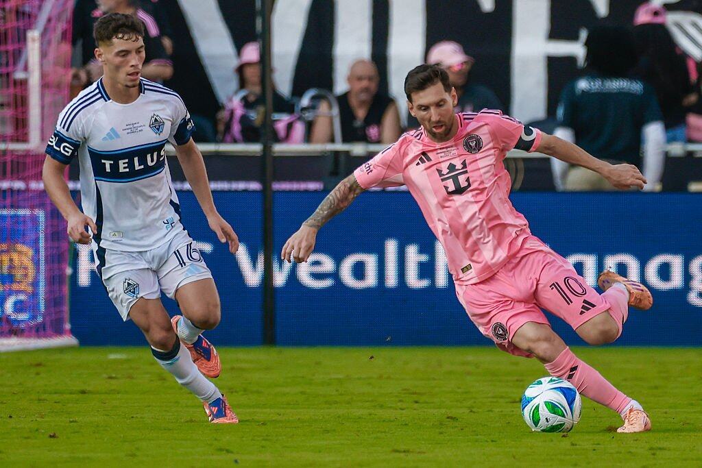 美斯雖已38歲!但如擁有讓時間停頓的超能力!拆解世紀球王技術之謎