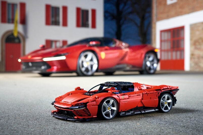 人見人愛的紅色跑車！LEGO Technic 42143 Ferrari Daytona SP3