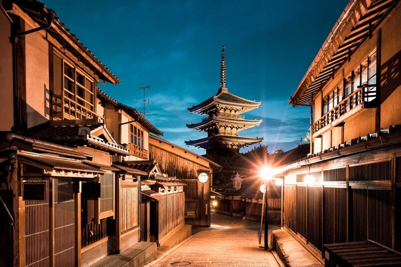 【京都景點推薦2023】8個京都旅行必去神社、古城及打卡點：鴨川、嵐山及錦市場 等