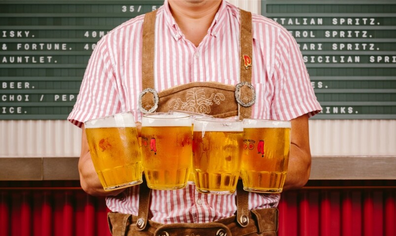 【中環美食推薦】BaseHall德國啤酒節 門票HK$180包飲啤酒玩遊戲