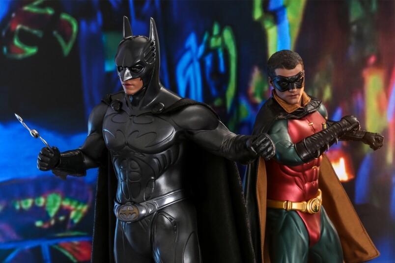 【Hot Toys】不敗之謎經典再現！1995年《Batman Forever》蝙蝠俠與羅賓1：6比例珍藏人偶發佈