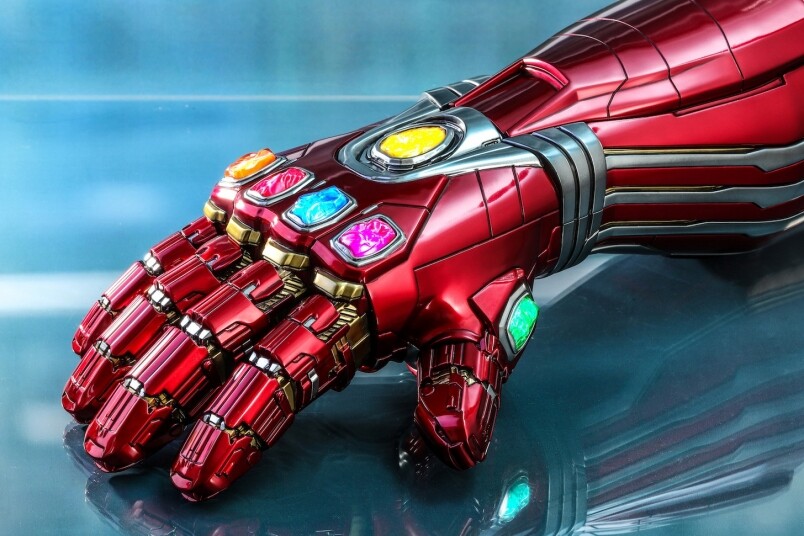 Hot Toys推出《復仇者聯盟4：終局之戰》實物原大Nano Gauntlet納米手套！做Iron Man彈指逆轉無限！