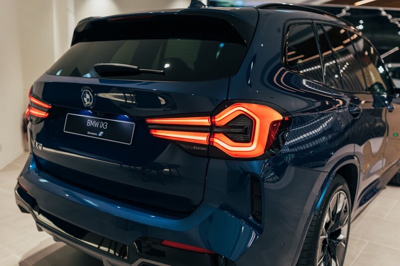 「一換一」仲抵過油版X3丨BMW純電動休旅車iX3 M Sport Edition已到港 「一換一」仲抵過油版X3丨BMW純電動休旅車iX3 M Sport Edition已到港