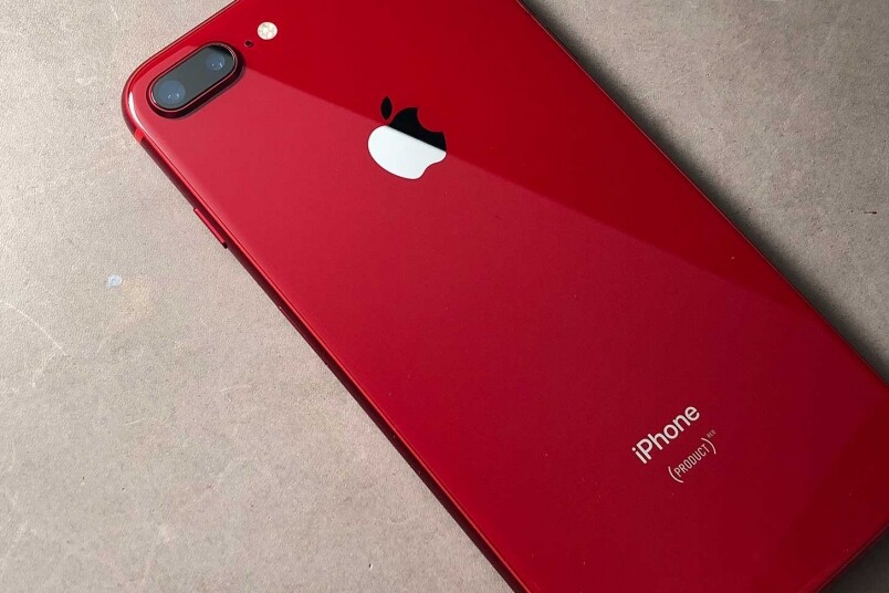 近賞(PRODUCT) RED iPhone 8系列！真機是極吸引的紅黑設定！
