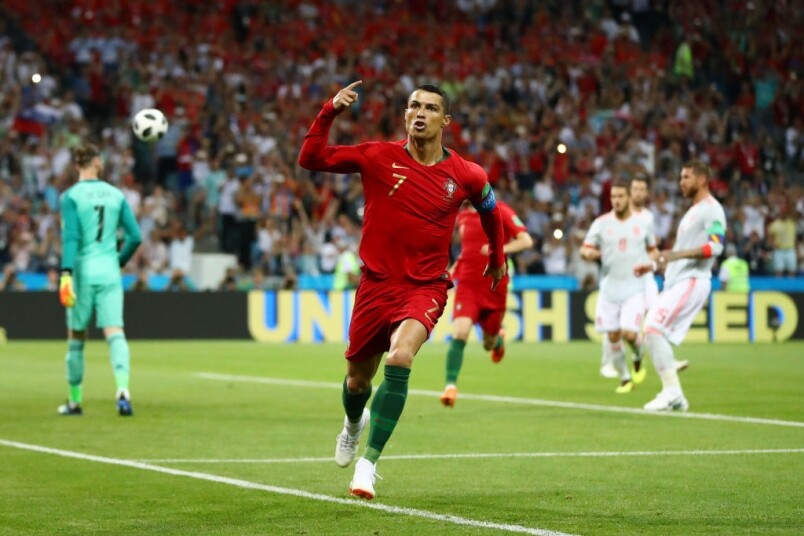 影片連結：2018世界盃 葡萄牙 vs 西班牙這場是C朗拿度的代表作，靠一人之