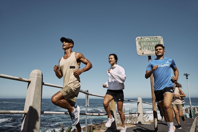 跑一公里機構會幫你清理海上10個膠樽！adidas Run For The Oceans 2021 5月28日開始！