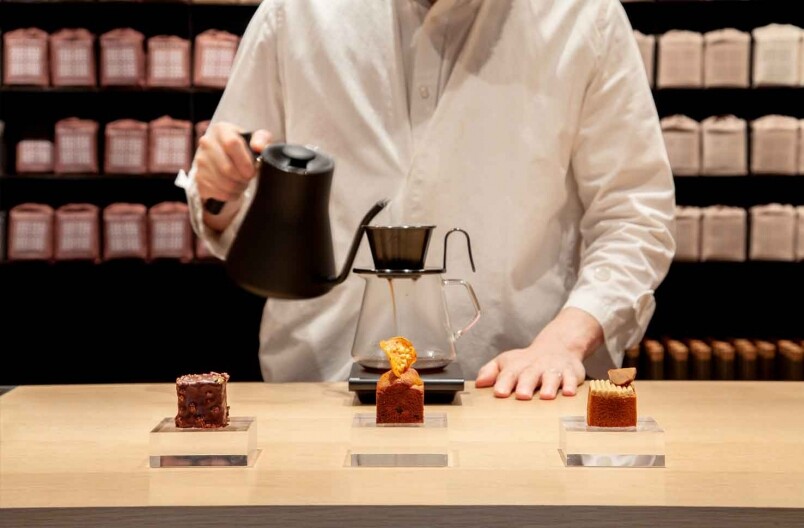 最好的糕點甜品，配上最好的得獎咖啡，大概能形容這次date by TATE X KOFFEE MAMEYA by Omotesando Koffee在尖沙咀K11 Musea的合作。
