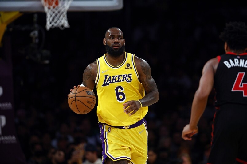 LeBron James成為NBA生涯總得分首位!到底LBJ創下了多少個後浪難以超越的紀錄? LeBron James成為NBA生涯總得分首位!到底LBJ創下了多少個後浪難以超越的紀錄?