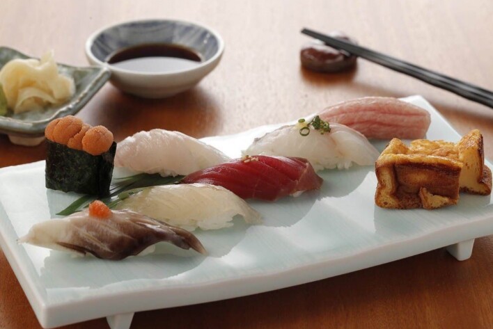 Sushi Ono的設計靈感真的啟發自位於銀座由築地海鮮市場供應商擁有的Sushi