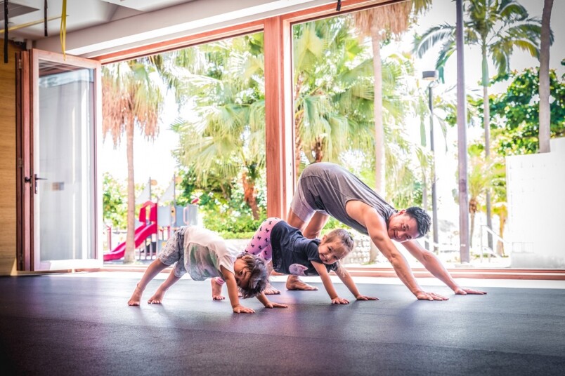 【在家抗疫做乜運動好】在家瑜珈健身課程推介丨每日早上9時直播免費20分鐘加強身體體能