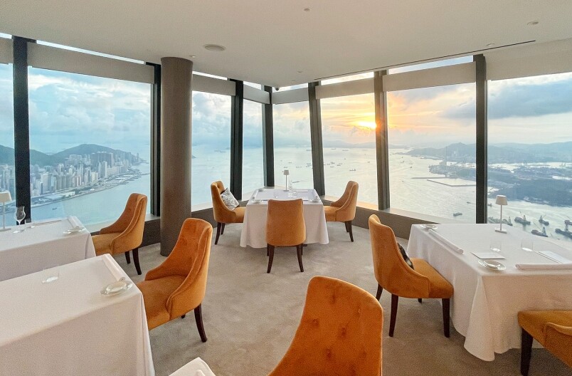 最新必試意大利餐廳RADICAL CHIC！ICC 101樓全海景作伴，生日飯紀念日餐廳之選​ ​