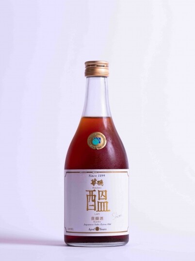 來自廣島縣榎酒造的貴釀酒,經過八年的熟成。貴釀酒是古代留下來的釀 來自廣島縣榎酒造的貴釀酒,經過八年的熟成。貴釀酒是古代留下來的釀
