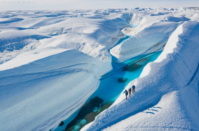 南極唯一酒店White Desert｜住一晚13,500美元，探索地球最古老藍冰洞、於冰原野餐！