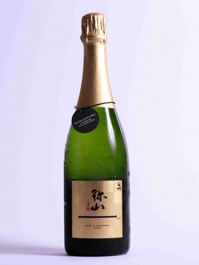 $888/3瓶(優惠價)贏了sake competition金獎的來自廣島縣中國釀造的氣泡清酒,乾身的 $888/3瓶(優惠價)贏了sake competition金獎的來自廣島縣中國釀造的氣泡清酒,乾身的