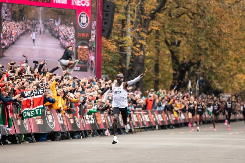 傑祖基突破人類極限2小時內完成馬拉松！他穿的不只是普通Nike ZoomX Vaporfly NEXT%！