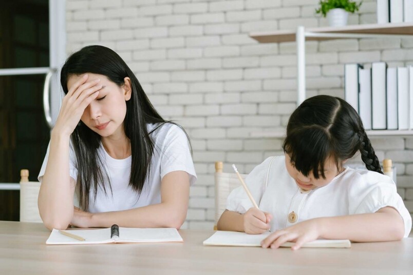 來到英國居住了好一陣子,認識不少剛帶同子女到來的香港移民,不時都 來到英國居住了好一陣子,認識不少剛帶同子女到來的香港移民,不時都