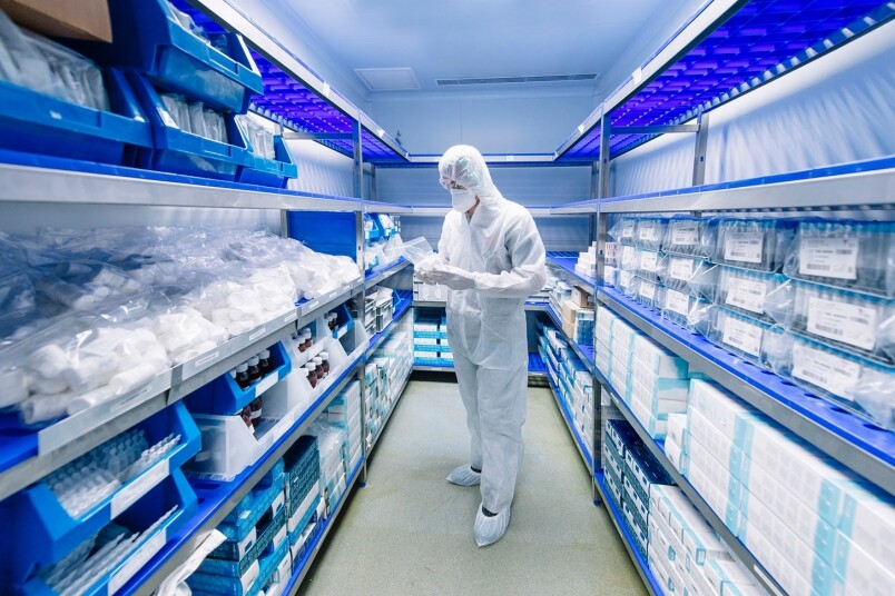 港交所提出的兩大理由,首先,生物科技公司的業務,許多牽涉大量研發工 港交所提出的兩大理由,首先,生物科技公司的業務,許多牽涉大量研發工