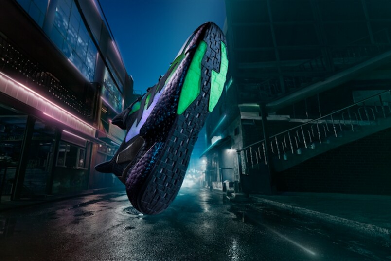 Adidas Running推出全新 X9000鞋款系列及男女裝服飾，首度以電子遊戲文化作為產品的設計靈感，加強未來科技感，今次更特意邀來知名網絡作家藍橘子撰寫短篇科幻故事，聯同插畫師Isaac Spellman創作故事插畫，並與音樂串流平台JOOX合作，以優質3D 環繞音效呈現故事真實感。
