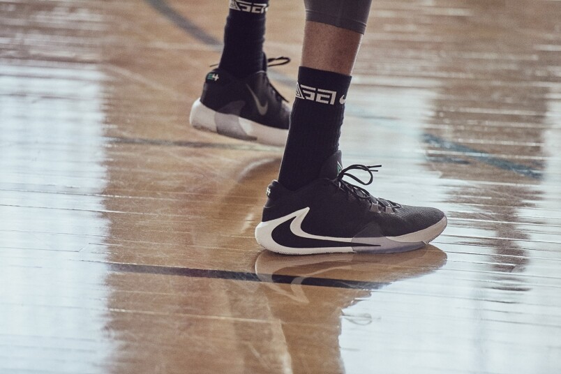 由無家可歸到成為MVP Nike為「字母哥」推出Nike Zoom Freak 1 由無家可歸到成為MVP Nike為「字母哥」推出Nike Zoom Freak 1
