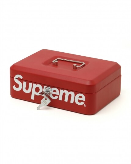 Supreme鐵盒 $1,350 Supreme鐵盒 $1,350