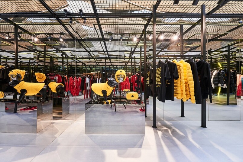 Moncler Genius Pop-up Moncler Genius Pop-up
