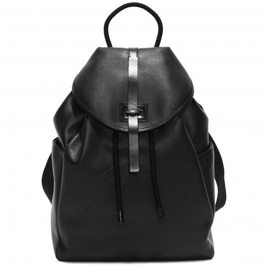 黑色皮革backpack $17,700 黑色皮革backpack $17,700