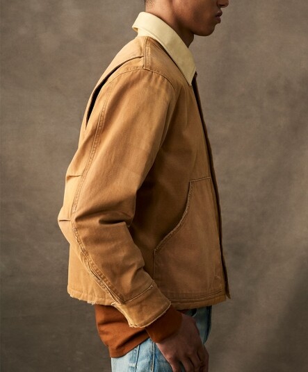 MR PORTER 採購總監 Sam Kershaw 表示:「 我們很榮幸能與 Jerry Lorenzo 合作推出這個獨家別注系 MR PORTER 採購總監 Sam Kershaw 表示:「 我們很榮幸能與 Jerry Lorenzo 合作推出這個獨家別注系