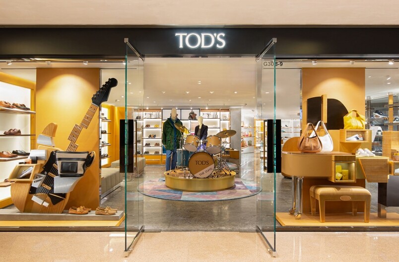 TOD’S海港城店新裝開幕 全新時尚空間啟動 購買母親節禮品的好地方！