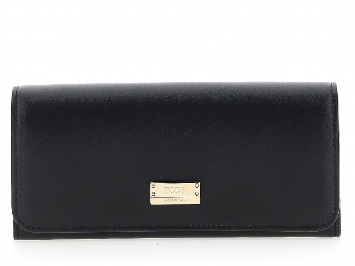 Tod's Wallet in Leather $4,000 Tod's Wallet in Leather $4,000