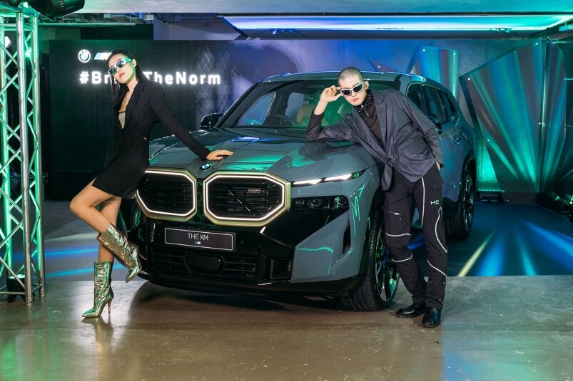 插電式混能SUV–BMW XM震撼新登場金像最佳美術指導張兆康加持展覽