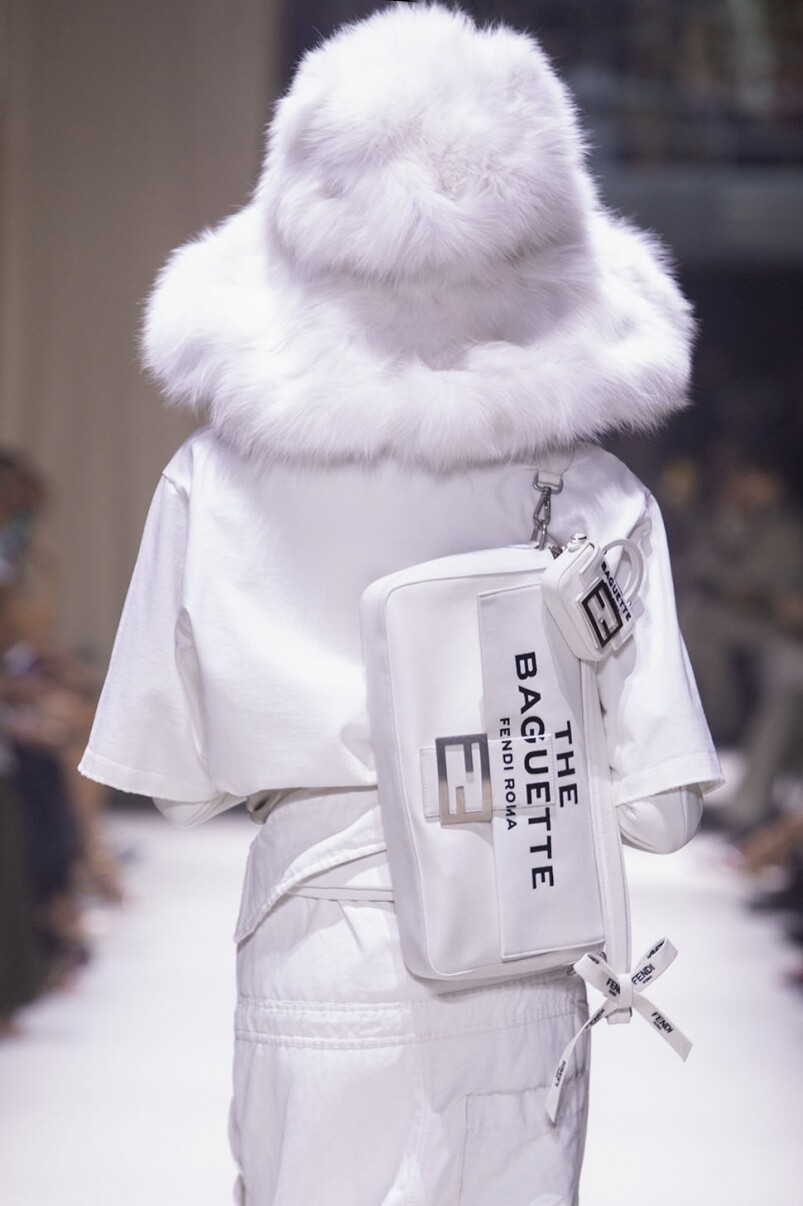Fendi為慶祝Baguette手袋誕生25週年丨邀請Tiffany & Co、Marc Jacobs、Sarah Jessica Parker及Porter聯乘重構Baguette