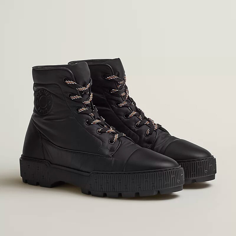 Hermès Fresh ankle boot HK$6,900 Hermès Fresh ankle boot HK$6,900