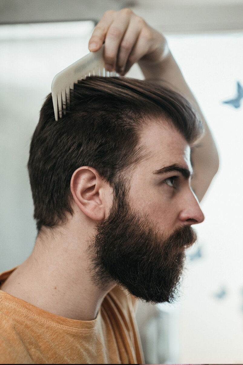 comb hair comb hair