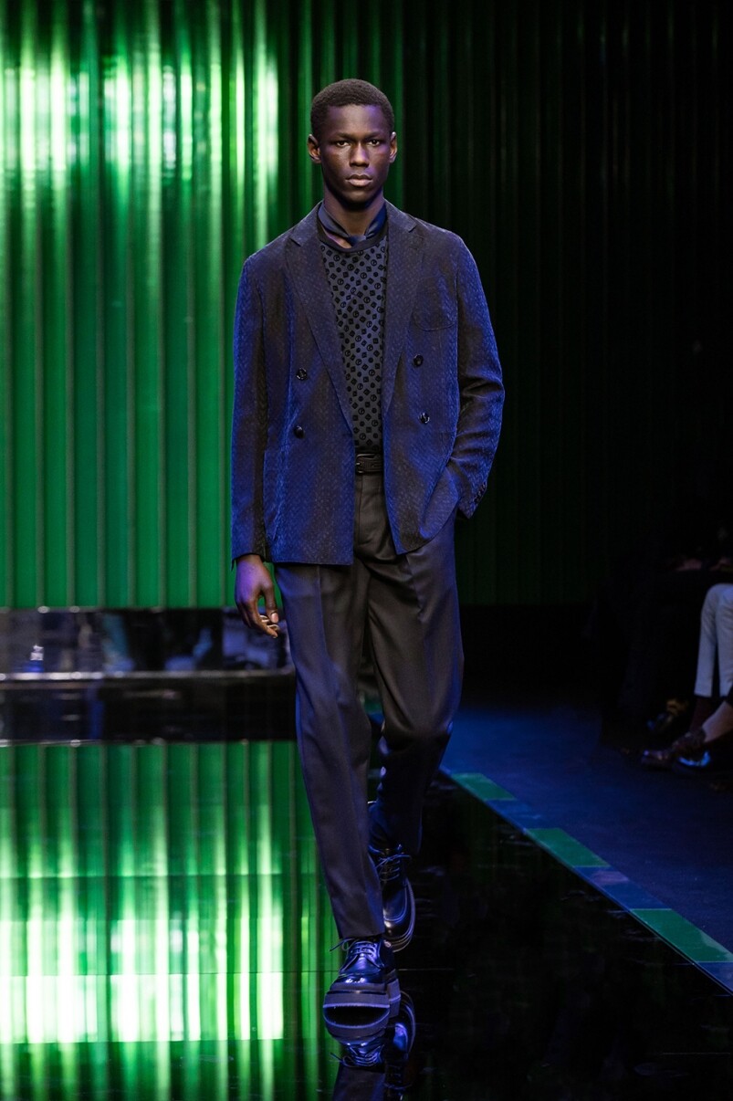 Giorgio Armani 2022/23秋冬男裝系列丨留下永恆光影的紳士服飾