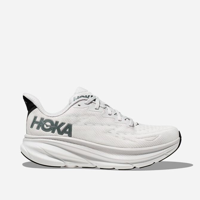 人氣訓練跑鞋之選：HOKA
