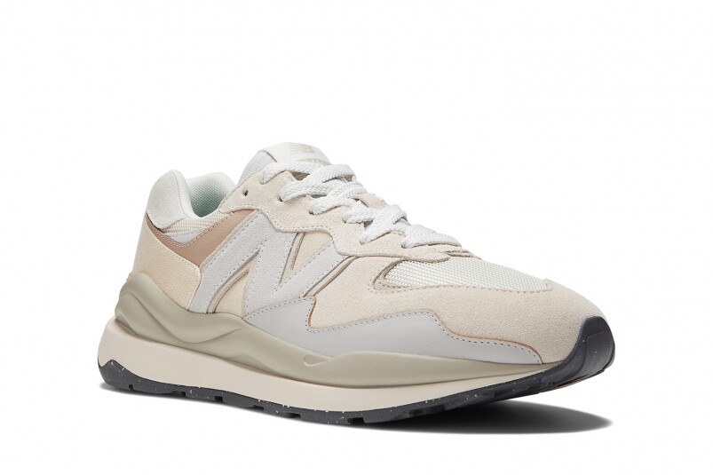New Balance將5月14日列為「Grey Day」!推出三款大熱XC-72、57/40、327灰魂配色與一系列服裝 New Balance將5月14日列為「Grey Day」!推出三款大熱XC-72、57/40、327灰魂配色與一系列服裝