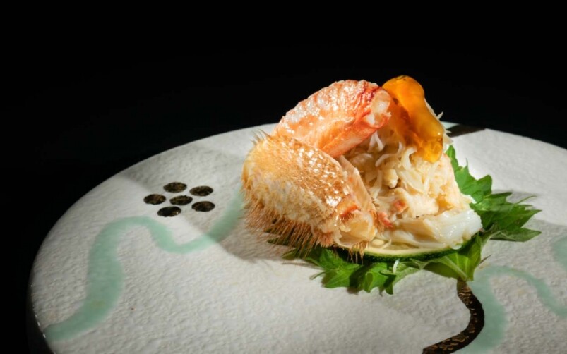 另外蟹控迷不能錯過的蟹 Omakase（HK$1388) 則特選毛蟹、松葉蟹、鱈場蟹烹調出不同煮法的鮮蟹，鮮香非常。
