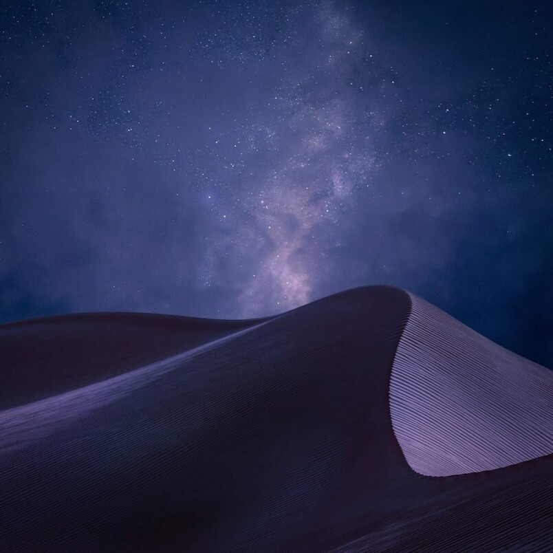 匈牙利攝影師Peter Adam Hoszang將阿曼的Sharqiya Sands Desert夜色拍下,銀河彷似注入沙丘之間。 匈牙利攝影師Peter Adam Hoszang將阿曼的Sharqiya Sands Desert夜色拍下,銀河彷似注入沙丘之間。