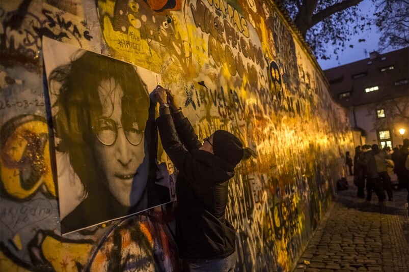 Lennon Wall1