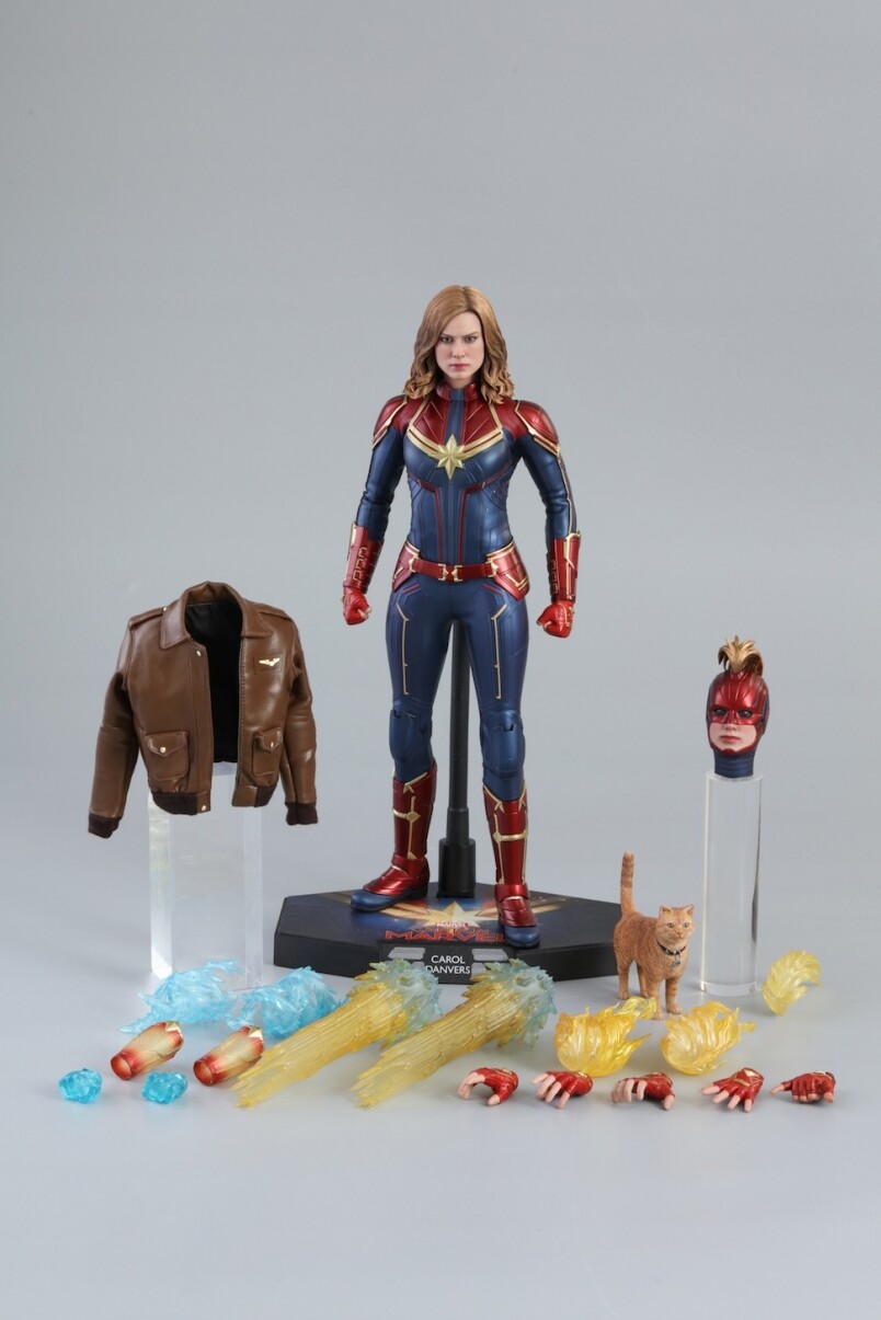 《Marvel隊長》Marvel隊長(豪華版本)1比6珍藏人偶預訂價:HK$1,630推出日期:約2019年 《Marvel隊長》Marvel隊長(豪華版本)1比6珍藏人偶預訂價:HK$1,630推出日期:約2019年