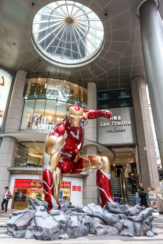 打卡位一:4.5米IRONMAN空降利舞臺整個Marvel Studios「《復仇者聯盟4:終局之戰》展Team Up 打卡位一:4.5米IRONMAN空降利舞臺整個Marvel Studios「《復仇者聯盟4:終局之戰》展Team Up
