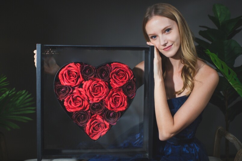 主打高級絲花的本地品牌Pavo Florals於今個情人節推出的情人節玫瑰花禮盒