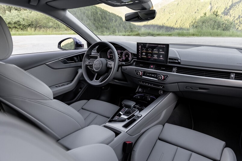 居家慳油與刺激只能擇其一丨 Audi A4 Avant VS RS 4 Avant！