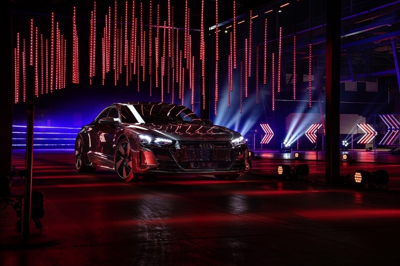 0-100km/h只需3.3秒+488公里續航力丨電動超跑界新大熱Audi e-tron GT 0-100km/h只需3.3秒+488公里續航力丨電動超跑界新大熱Audi e-tron GT