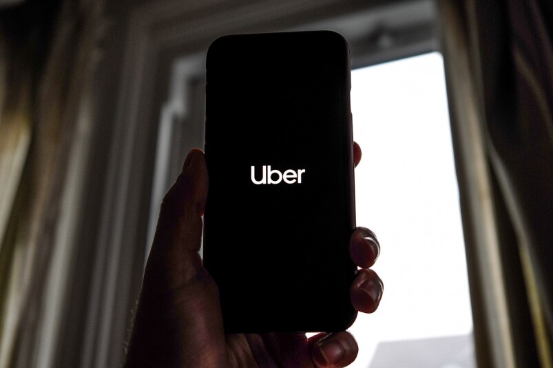 Uber司機非法載客取酬罪終審罪成！到底Uber能否成為合法平台呢？